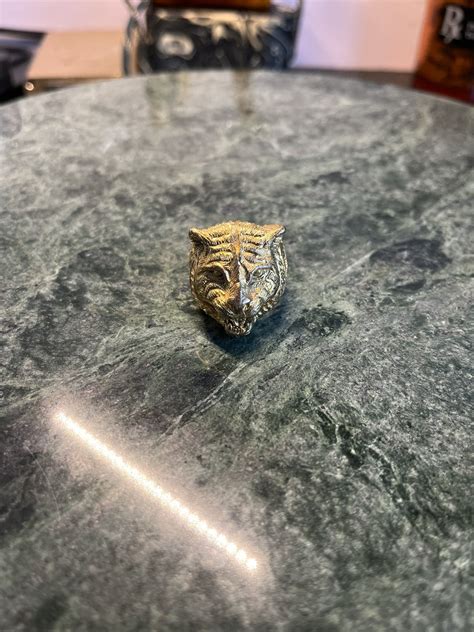 gucci angry cat ring